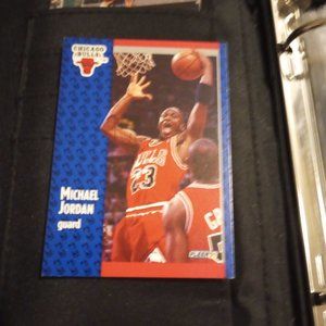 FLEER 91' MICHAEL JORDAN CARD #29